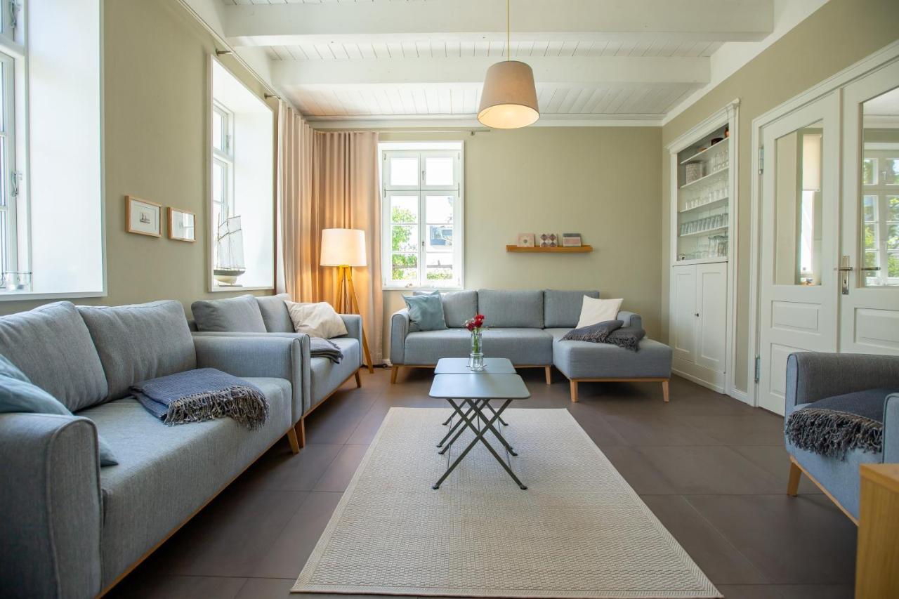 Kapitaenshaus Luv & Lee Villa Wustrow  Exteriör bild