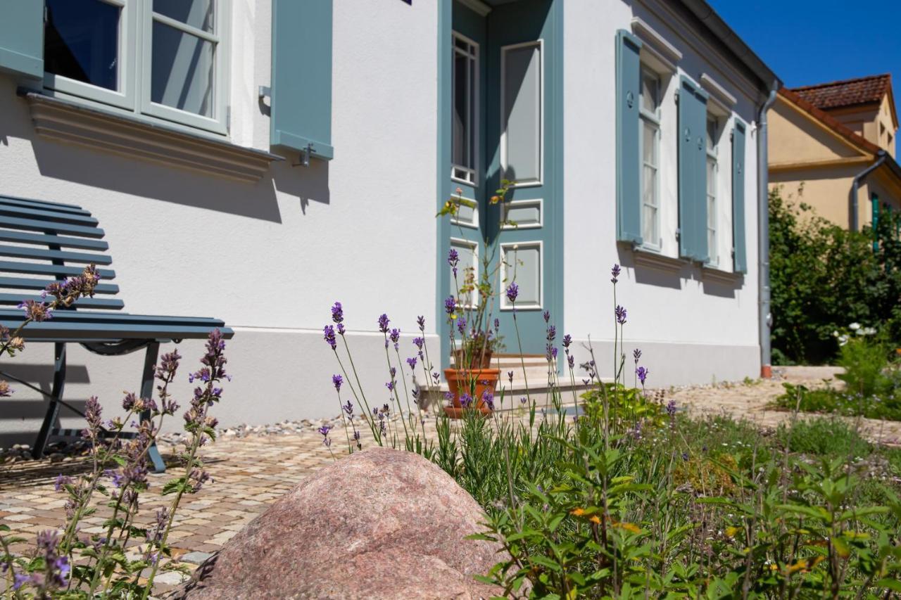 Kapitaenshaus Luv & Lee Villa Wustrow  Exteriör bild